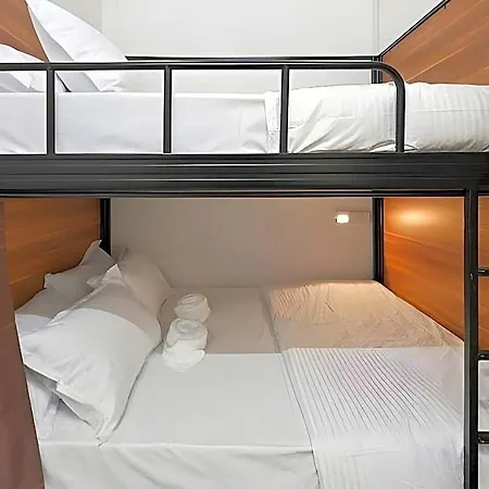 7 Wonders Hostel At Upper Dickson-2